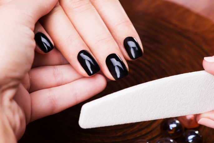 безкоштовні уроки манікюру онлайн