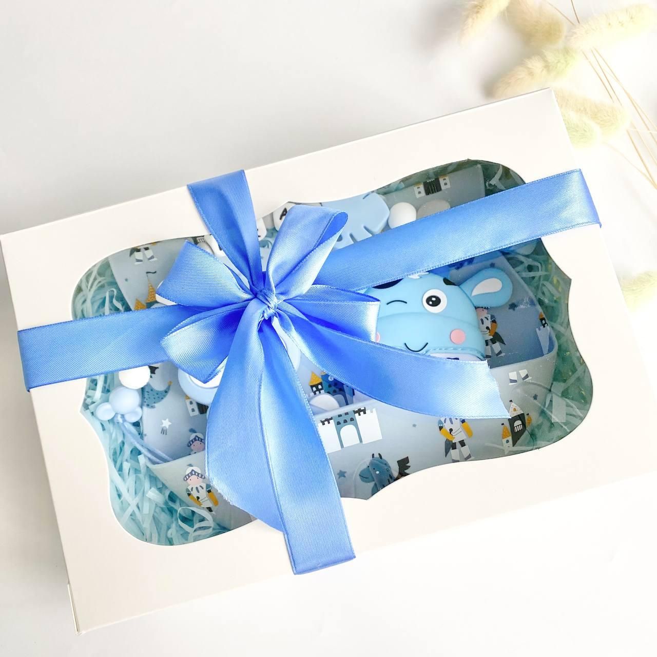 Що подарувати на хрестини для дитини?